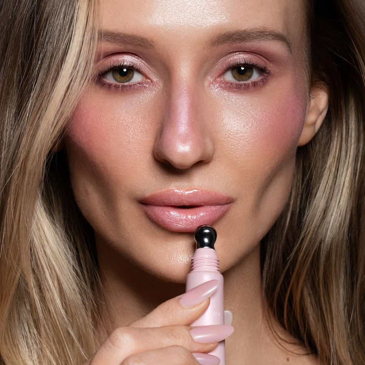 Anfisa AN-GLOSS Ceramide Lip Treatment
